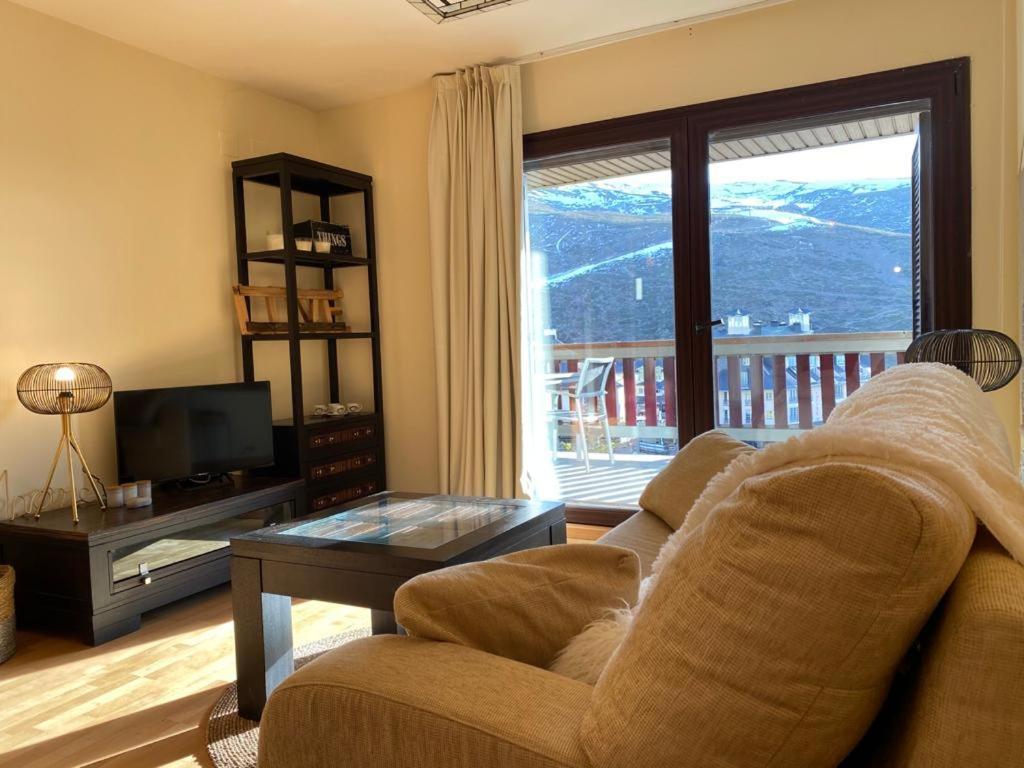 דירות סיירה נבדה Atico Con Vistas Increibles A Pie De Pista Y Garaje Incluido מראה חיצוני תמונה